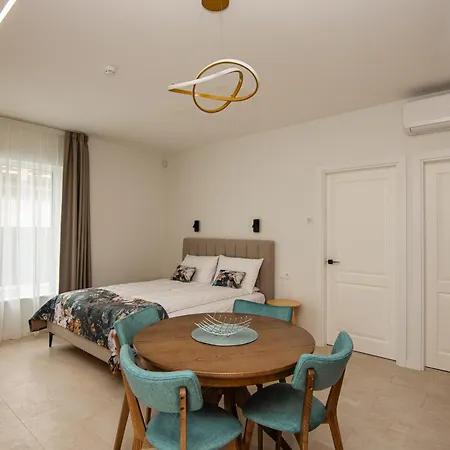 Zemaiciu 16 Апартаменти *